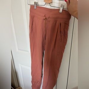 Lululemon joggers orange ready to rulu 7/8